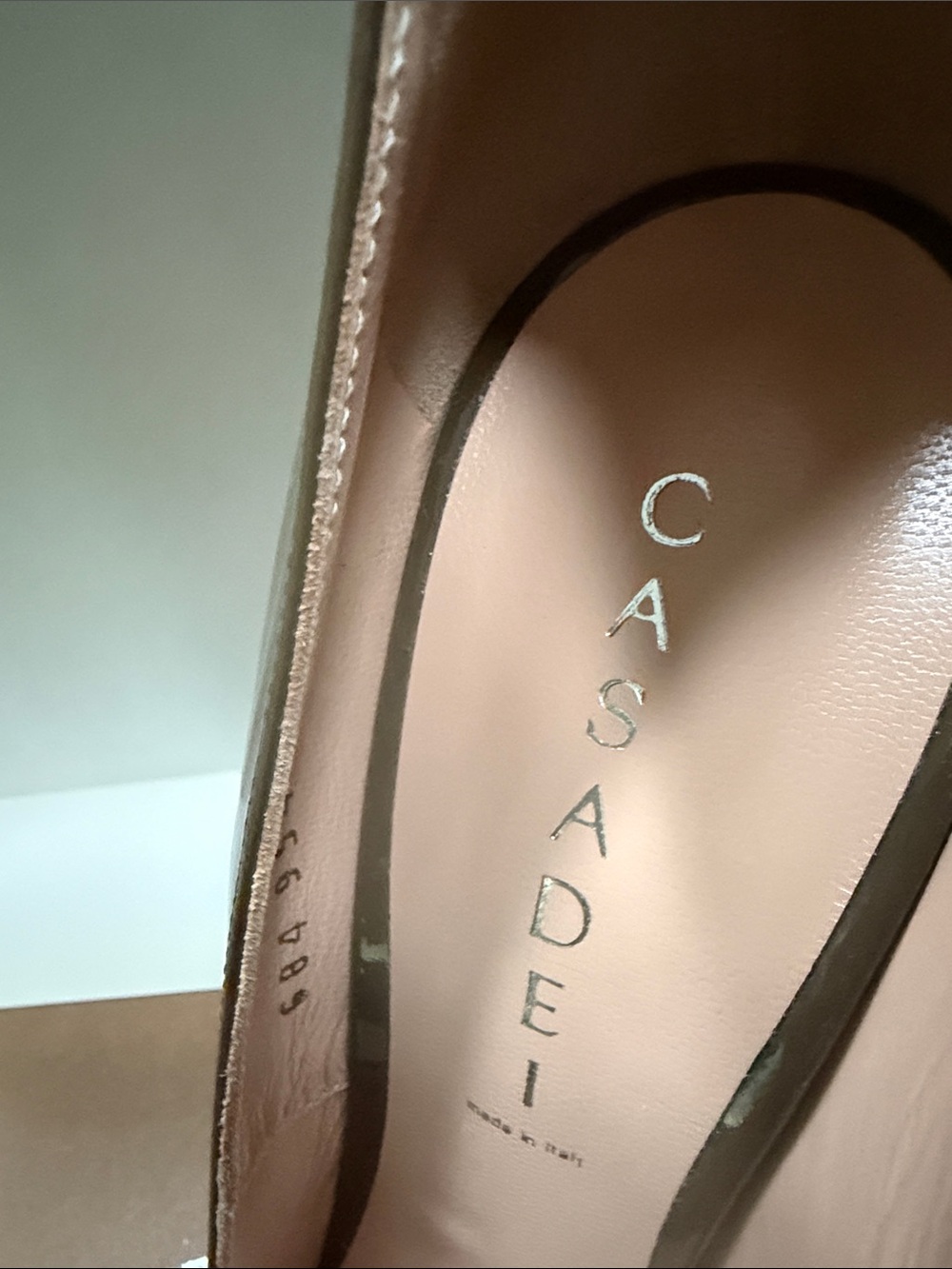 Casadei 100% calf leather Olive Green Patent Platform Pump SOLDOUT $1250 - Picture 5 of 15